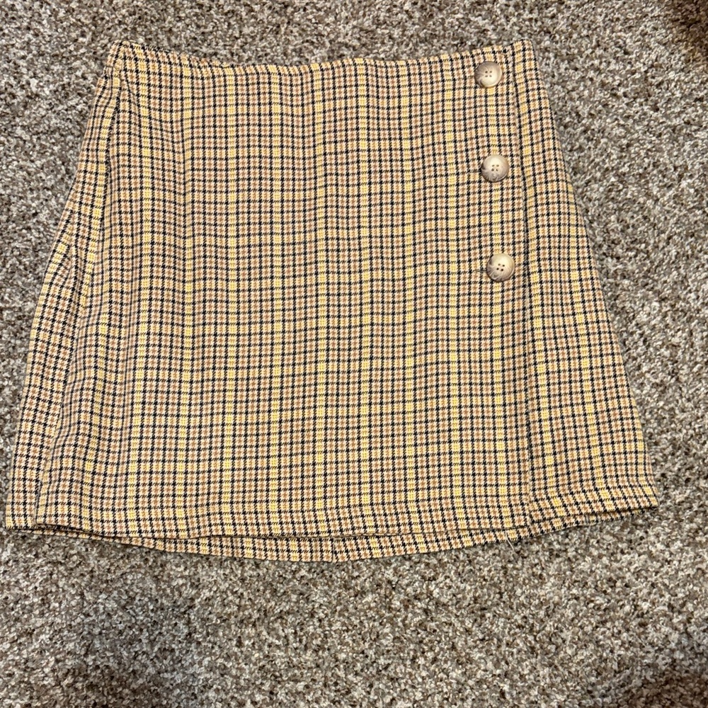 American Eagle Outfitters Tan Plaid Mini Skirt